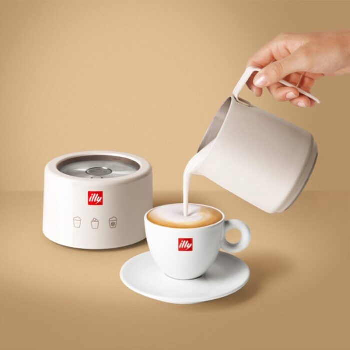 máy đánh bọt sữa illy