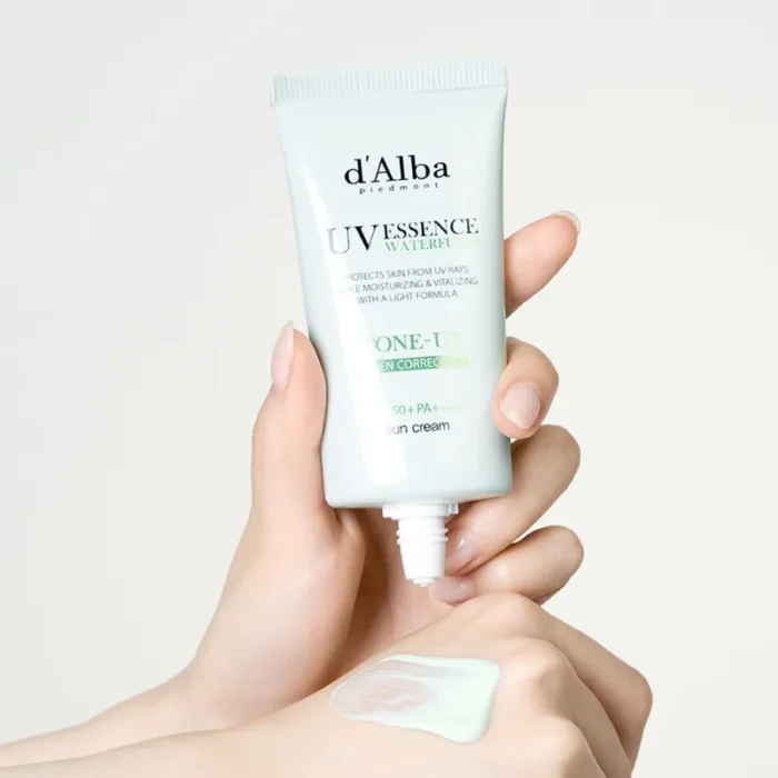 kem chống nắng d'Alba nâng tông xanh lá