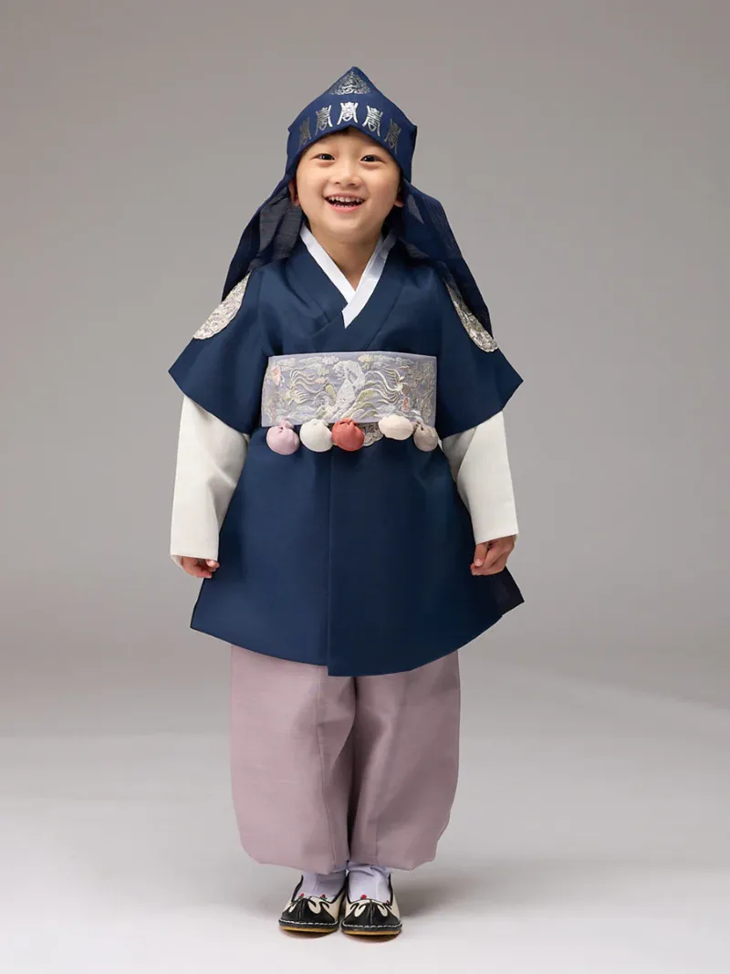 Hanbok cho bé trai