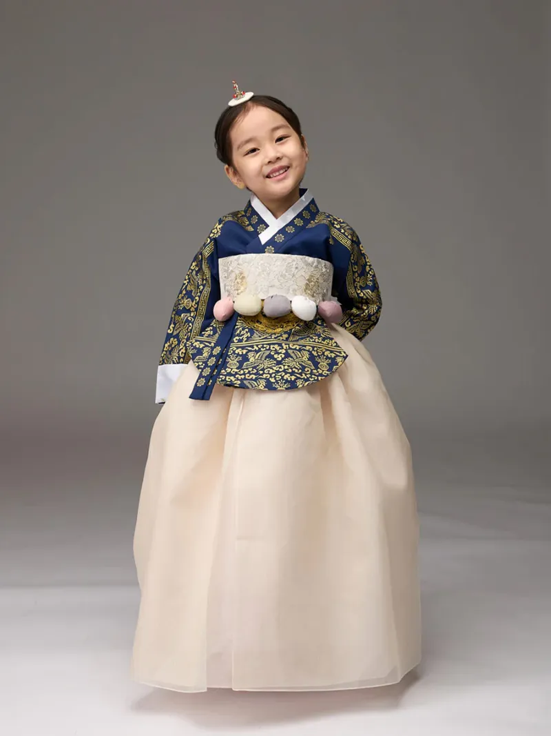 Hanbok Hàn Quốc cho bé gái