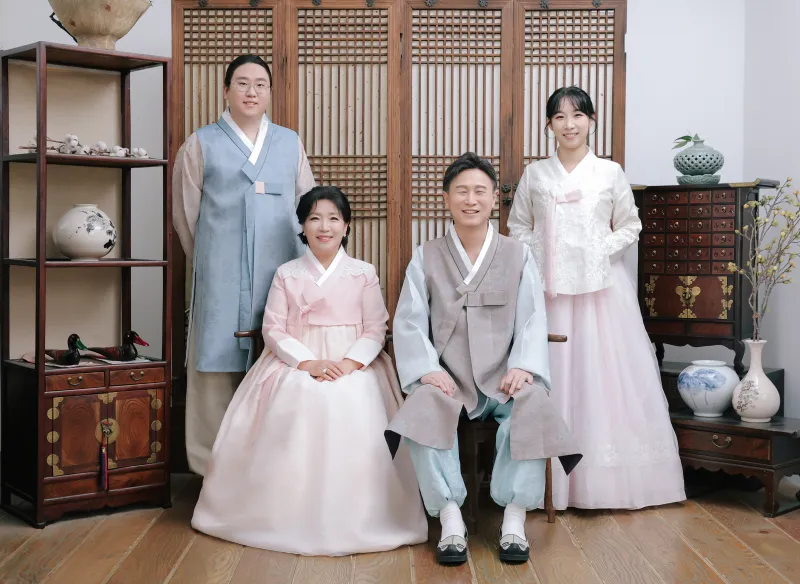 Hanbok gia đình