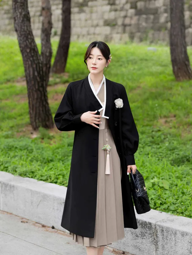 đồ Hanbok Hàn Quốc cách tân hiện đại cho nữ
