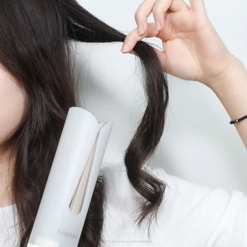 máy uốn tóc VODANA tự xoay
