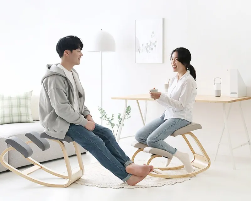 ghế quỳ công thái học ARON