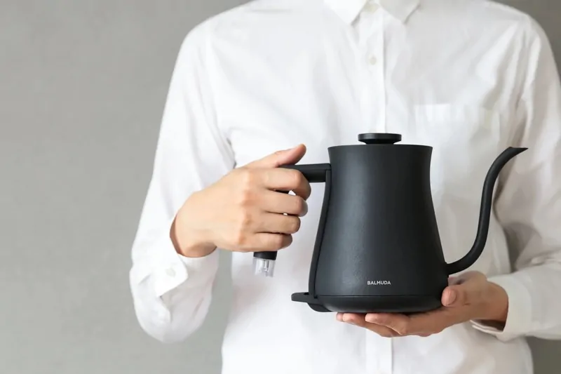 ấm đun nước Balmuda The Kettle